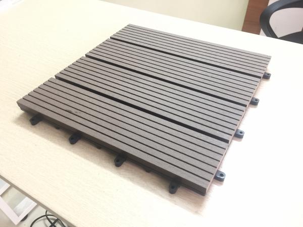 Vỉ đặc gỗ nhựa CT D300P4 Màu Cafe Vỉ đặc gỗ nhựa CT D300P4 Màu Cafe