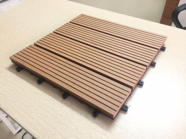 Vỉ đặc gỗ nhựa CT D300P4 Màu Vàng Nâu Vỉ đặc gỗ nhựa CT D300P4 Màu Vàng Nâu